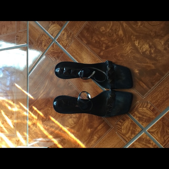 Nine West heel sandal- fasten around the ankle - Picture 5 of 5